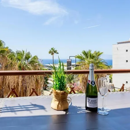 604 Marina Palace Pool And Terrace Apartment